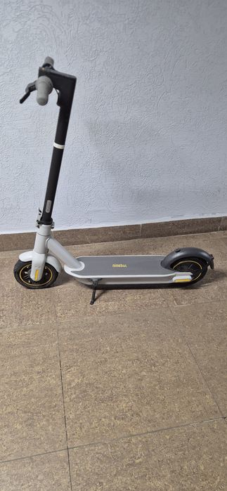 Самокат ninebot max g30lp