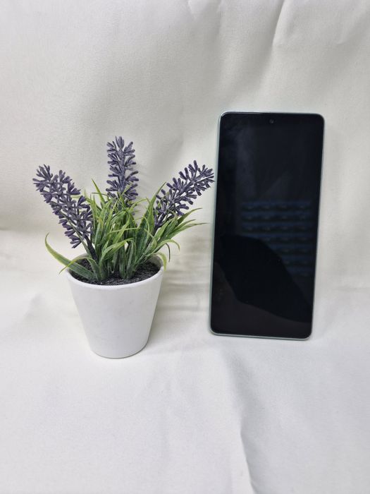 Samsung A73. 128гб. (г.Кентау)