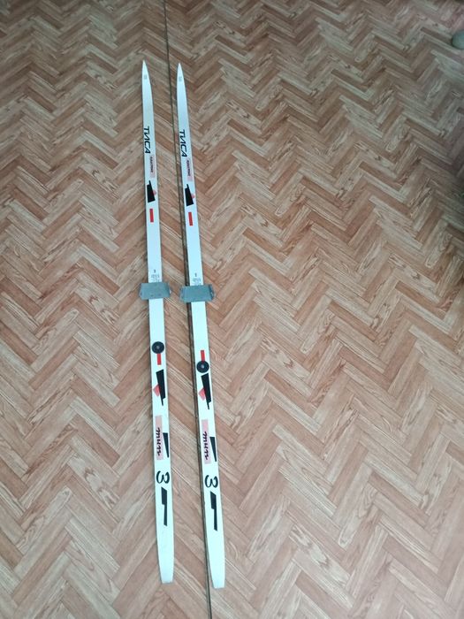 Лыжи пластиковые советские