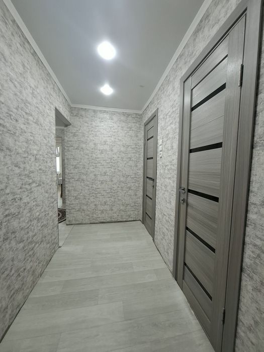 2 ком кв 4 мкр 54 м²