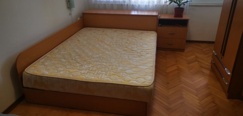 Подарявам  еднолицев матрак