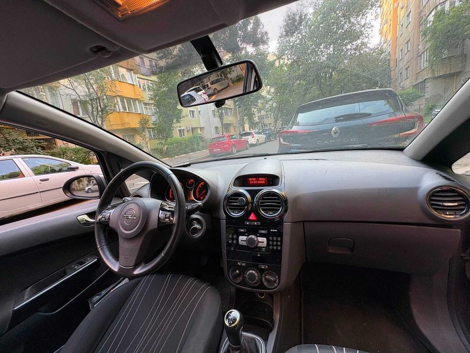 Opel Corsa D 2011 1.2 Benzina