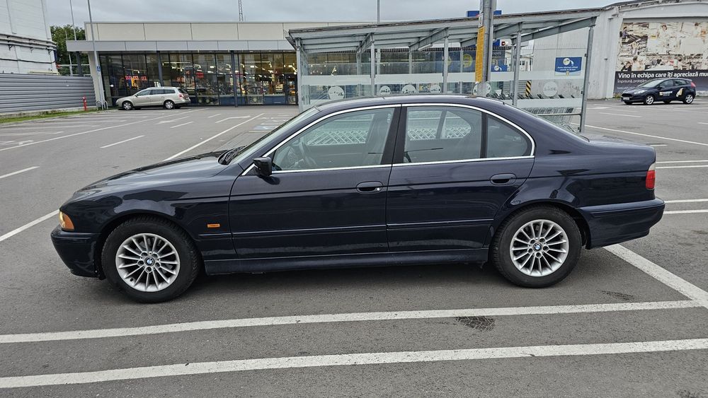 BMW E39 520i 2001