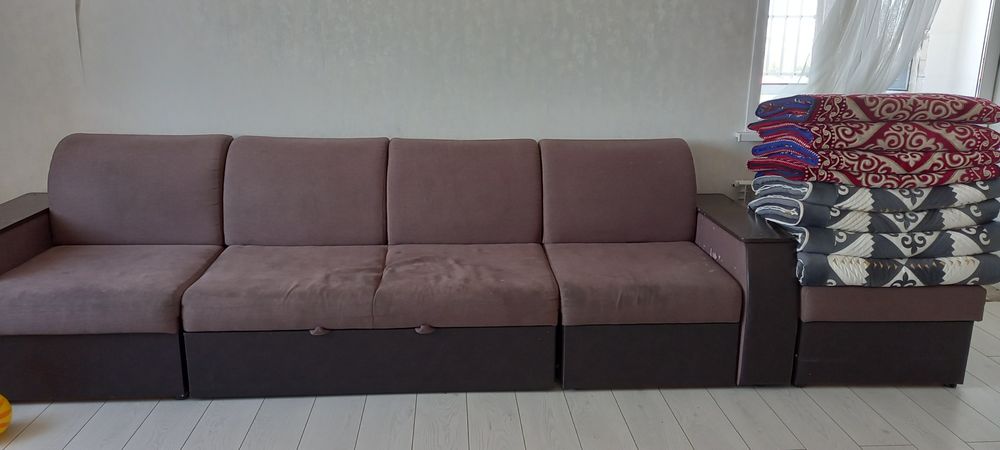 Продам диван б/у, Нужна чистка