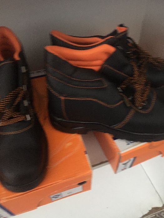 Работни обувки боти