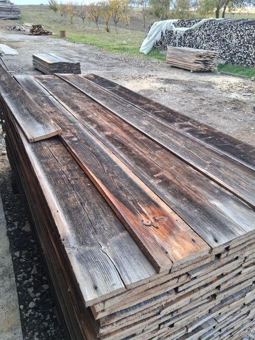 Scandura veche de brad