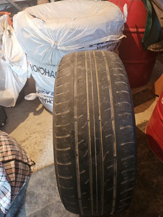 Продам летние шины 18