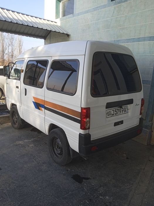 Дамас сотилади  ранги ок