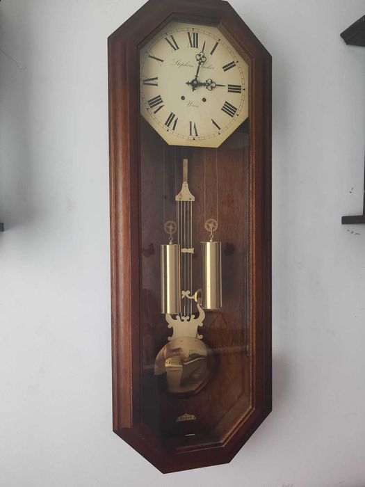 Ceas elegant cu pendula