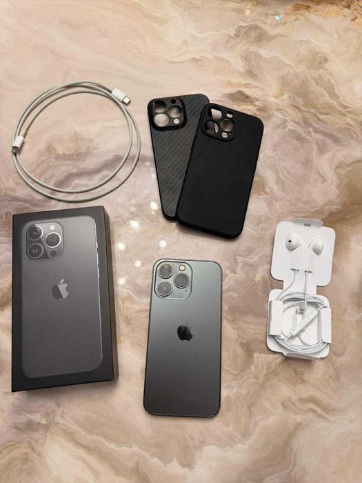 iPhone 13 Pro – 256 GB – stare foarte bună – Full box + accesorii