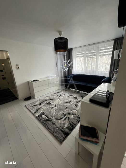 Apartament 3 camere 1 decembrie 1918