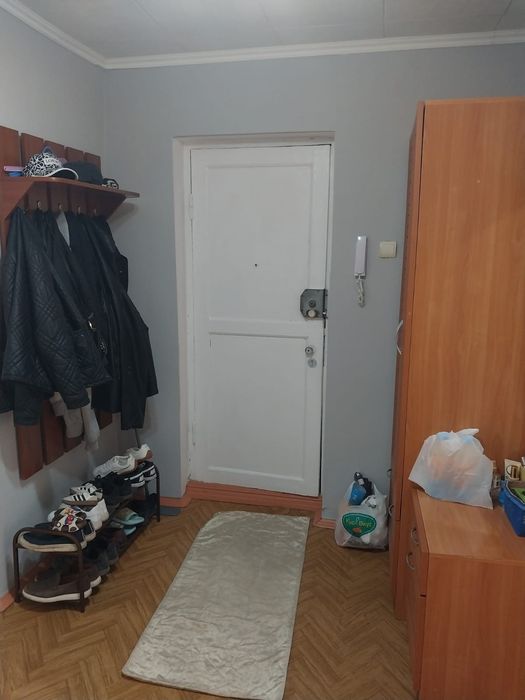 Продам 3 комнатную квартиру