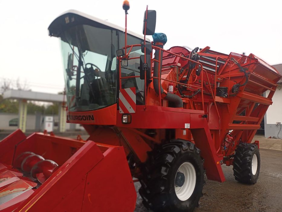 Combina Bourgoin pret nou 87000 €