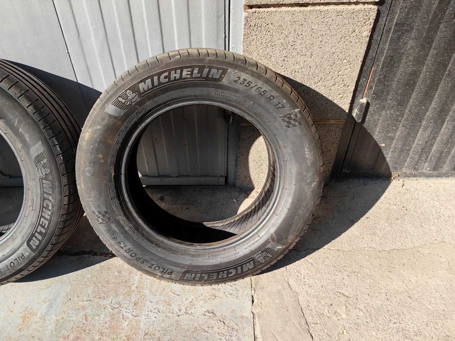 Гуми 235/65/17 Мишелин