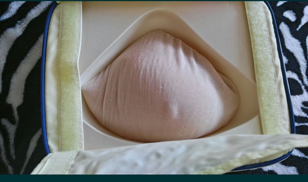 Продам протез молочной железы