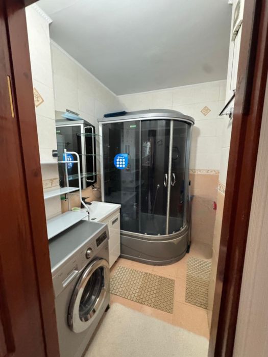 Продается 4 комнатная квартира