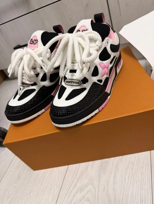 Louis Vuitton skate roz