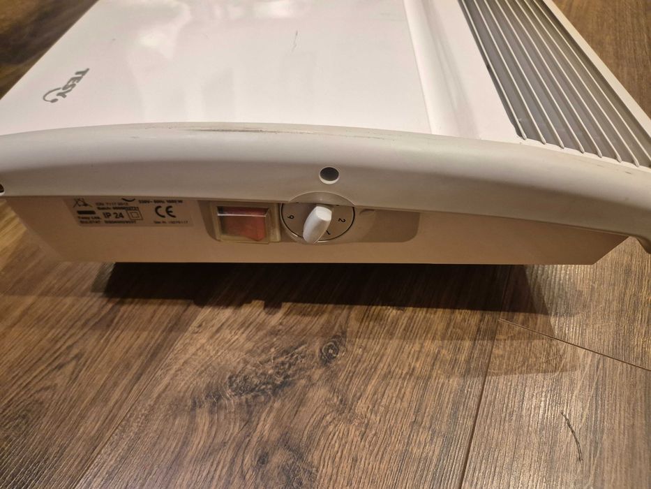 Стенен конвектор Tesy CN 02 100 MAS, 1000W