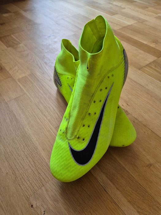 Оригинални бутонки Nike Mercurial Superfly 9 Academy MG (Volt/Neon)