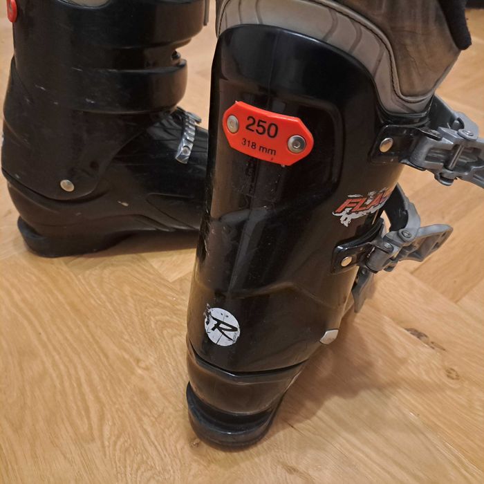 Vand clapari copii și adulți