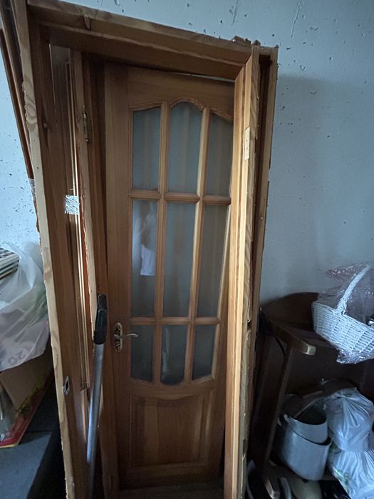 Отдам двери деревянные, самовывоз