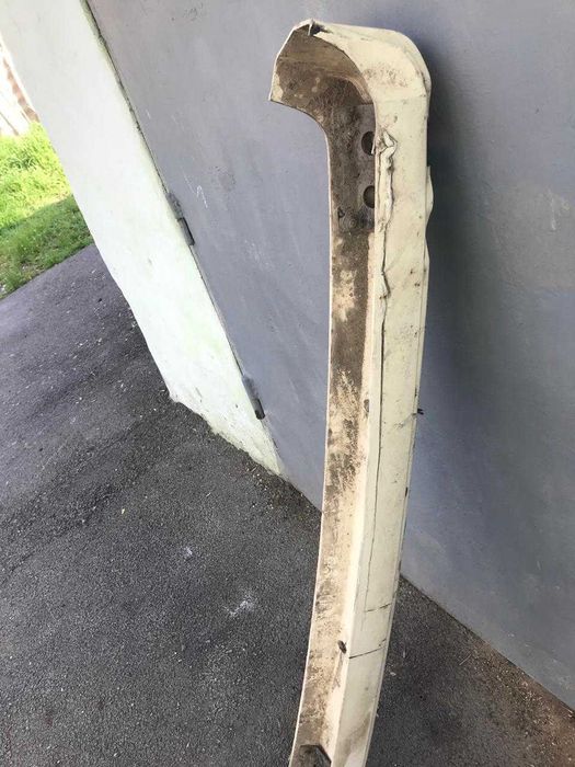 усилитель заднего бампера от Е34 БМВ.