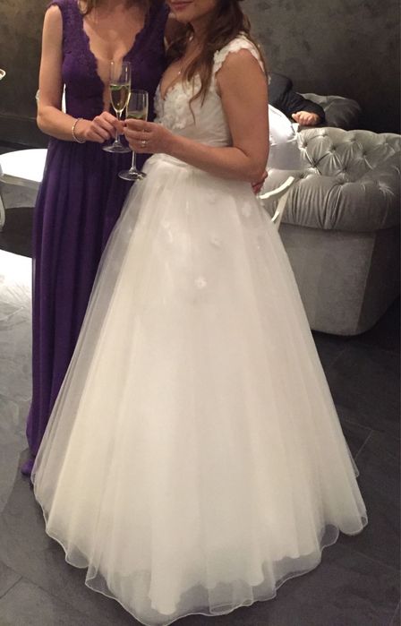 Vand rochie mireasa Agatha