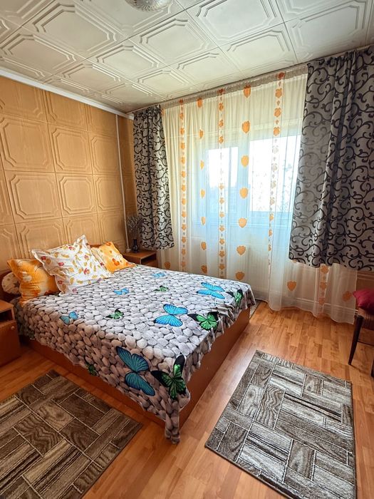Vand apartament 4 camere