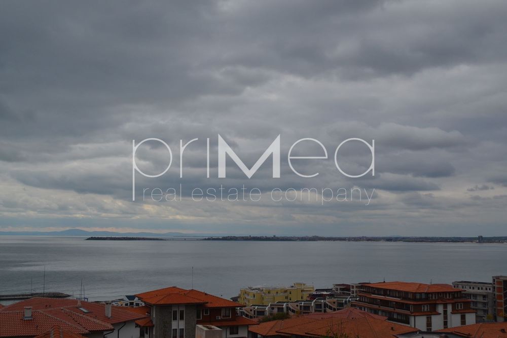 Продава се Хотел в Свети Влас - 800 кв.м за 738 €/кв.м - Снимка #3