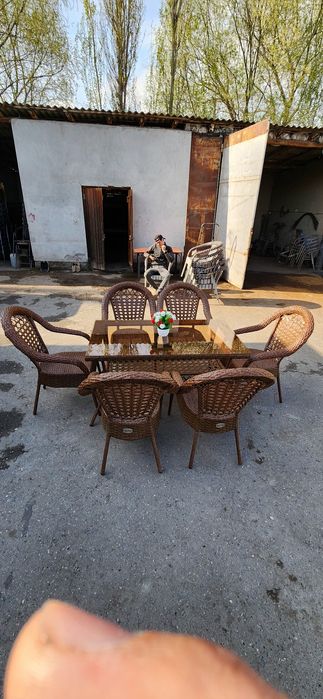 Ratan to'qima stol stullar ishlab chiqaruvchidan