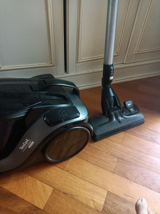 Продам пылесос Tefal