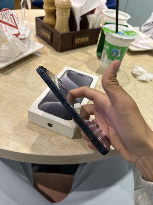 iPhone 15 Pro 93%Акб