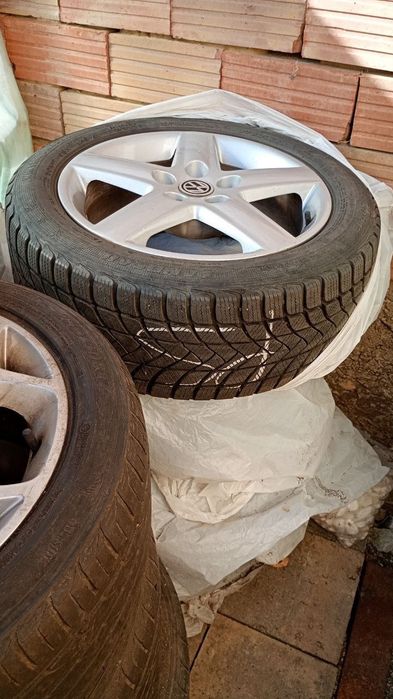 Set roti de iarna 225 50 R17 5x112 Volkswagen Skoda Seat Audi jante aliaj stare buna