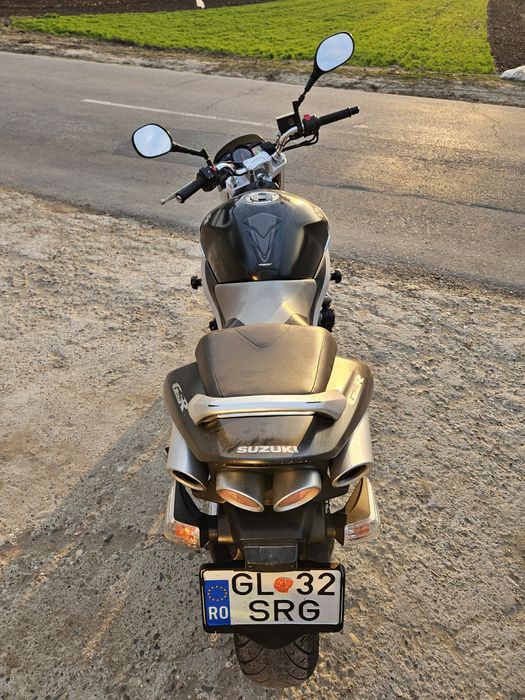 Suzuki gsr 600 ABS