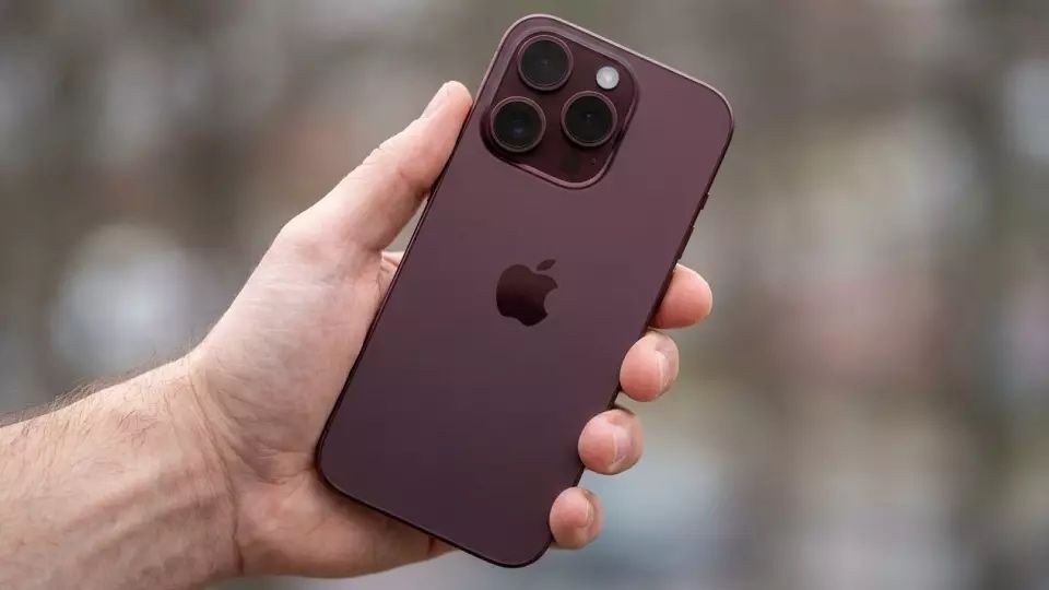 iphone 18 pro новый…………