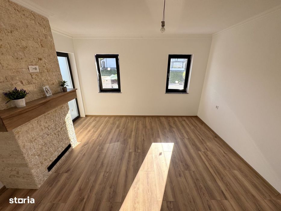 GAZON! GRATAR ZIDIT! CANALIZ! Casa 4 camere, Bucium-Barnova