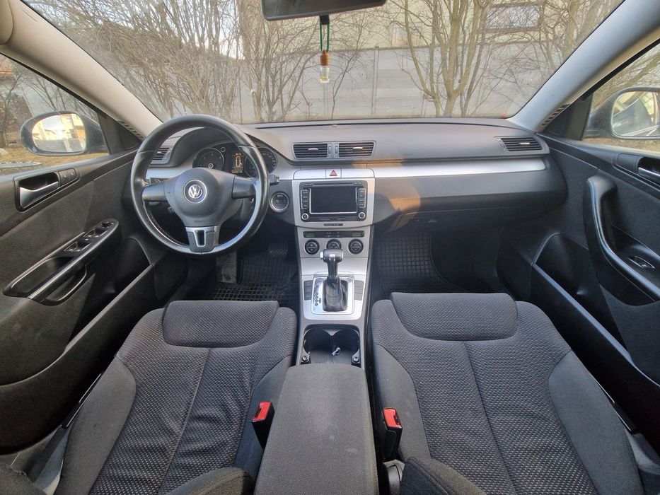 Passat b6 break 2010 avariat