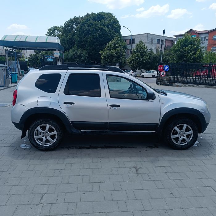 DACIA Duster 2011 — imagine 3