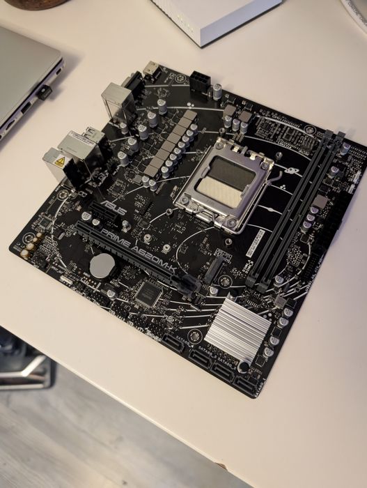 placa de baza b620m-k