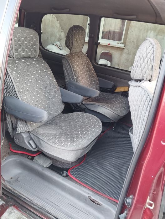 Nissan Serena 1994