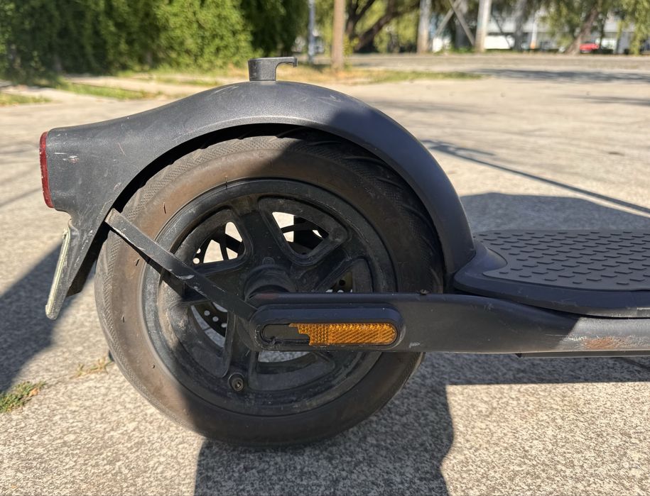 Trotineta electrica Ninebot F30