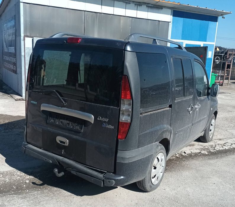 Dezmembrez Fiat Doblo 1.9 jtd