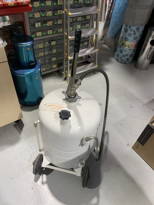 Pompa hidraulica pentru ulei manuala