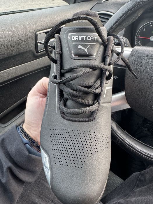 Adidasi Puma  dift cat 8
