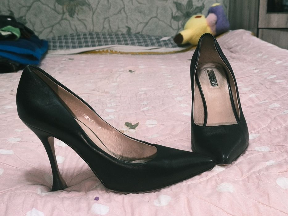 Туфли Баскони черные  35 размер.