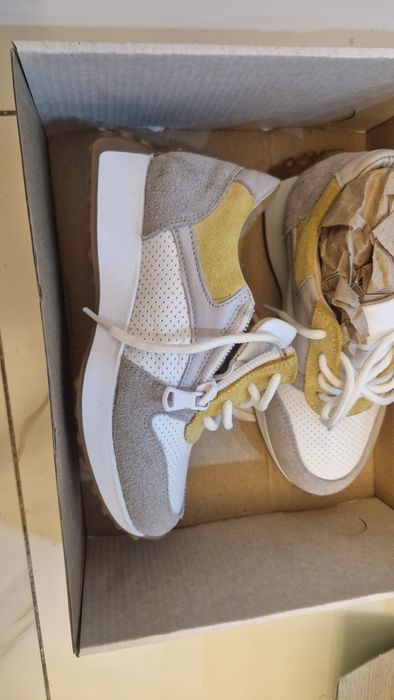 Кожанные кроссовки