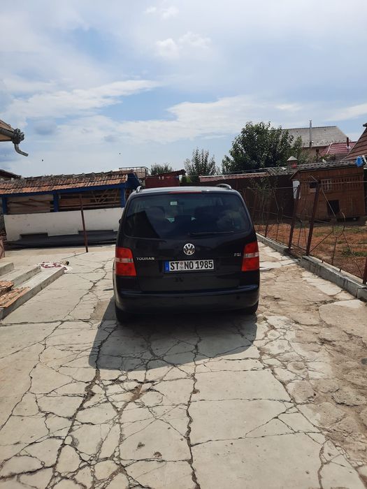 Dezmembrez VW Touran