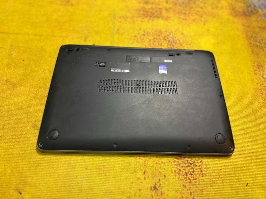 laptop Hp elitebook Folio 1040, i5 gen 5, 8 gb, ssd nou 120 gb m2