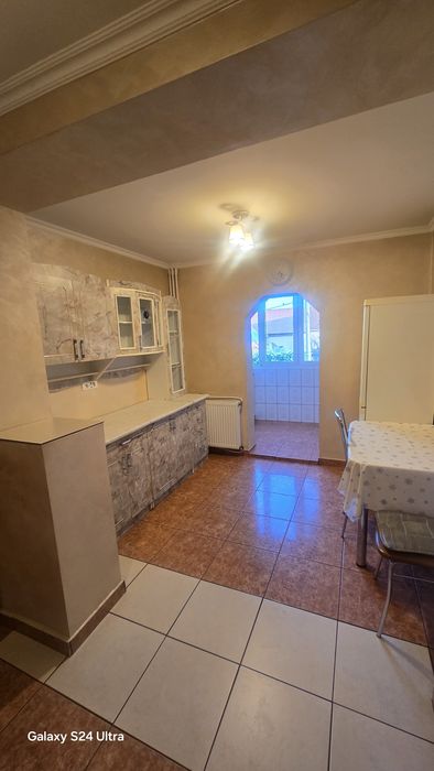Inchiriez apartament 2camere