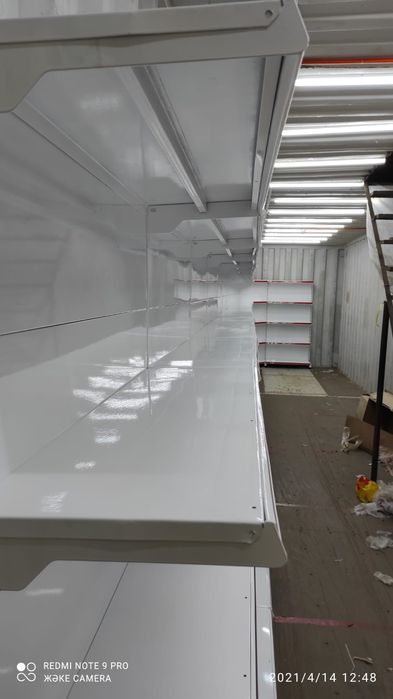 Стелаж, витрины, полки